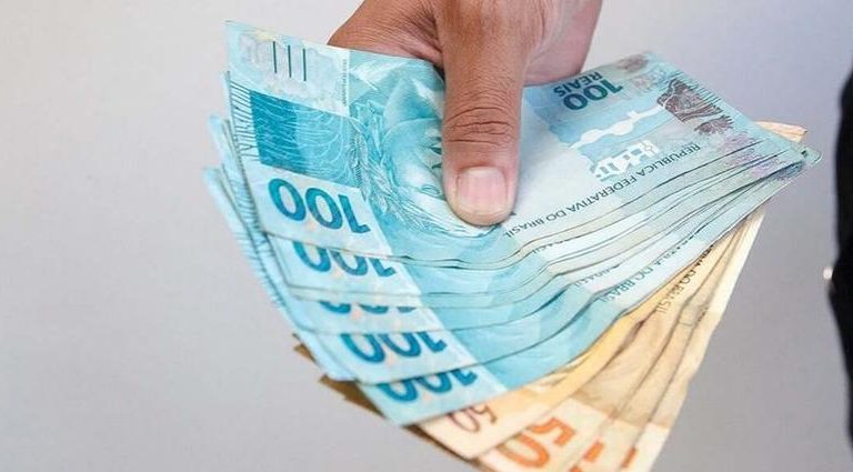 Benefícios que você pode receber após o fim do auxílio emergencial